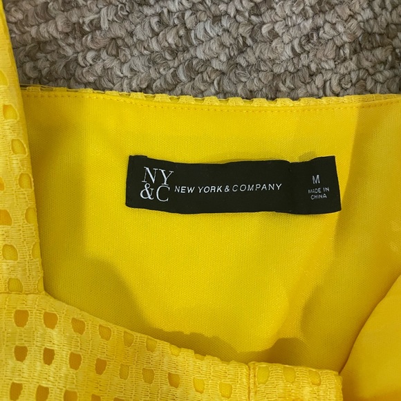 Women’s Yellow Dress Size M - Picture 4 of 4